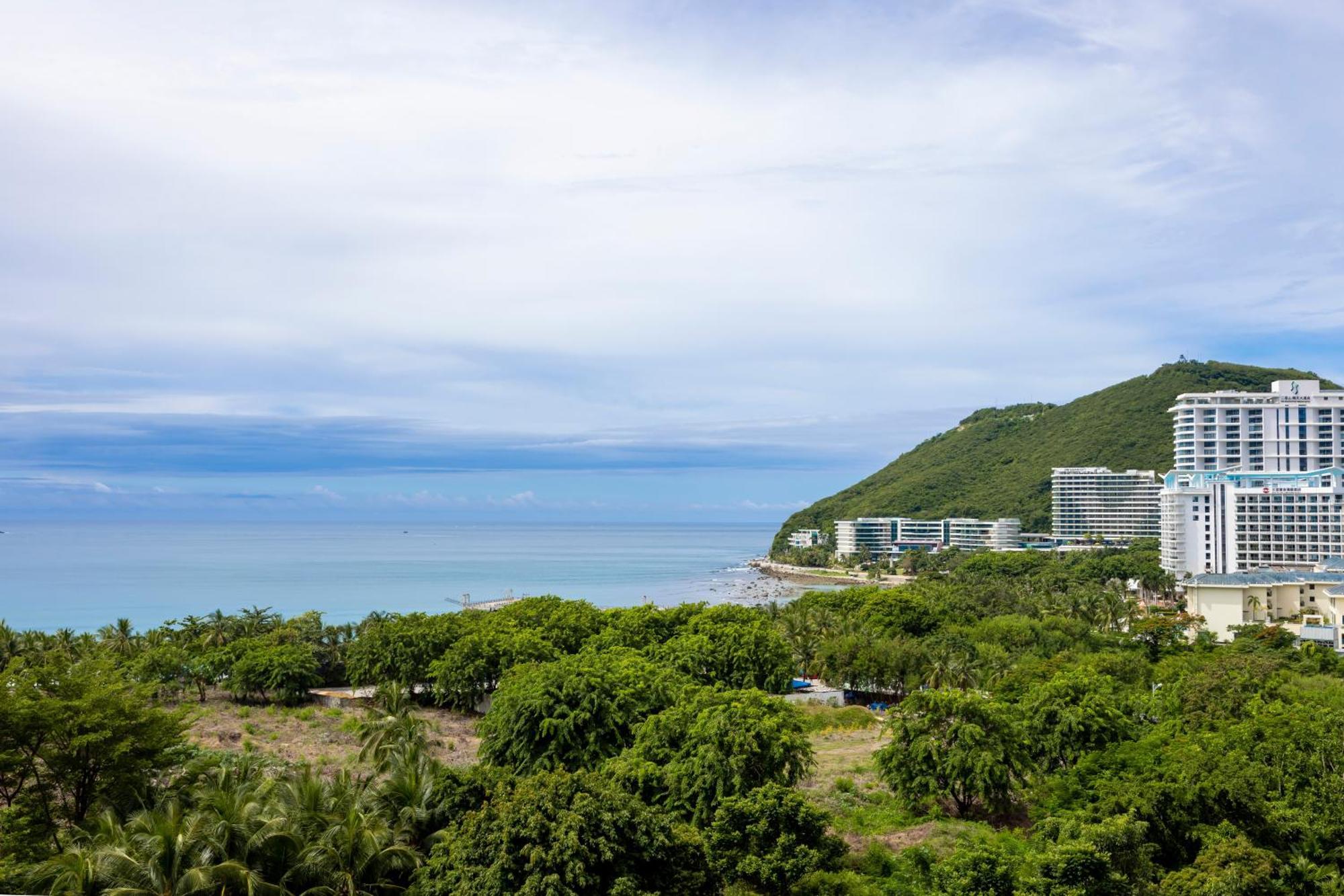 Sanya Zhi Ai Lily Seaview Apartment Exterior photo