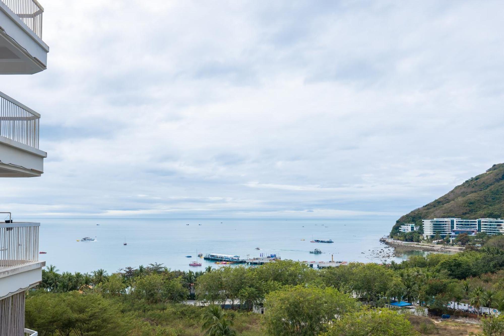 Sanya Zhi Ai Lily Seaview Apartment Exterior photo