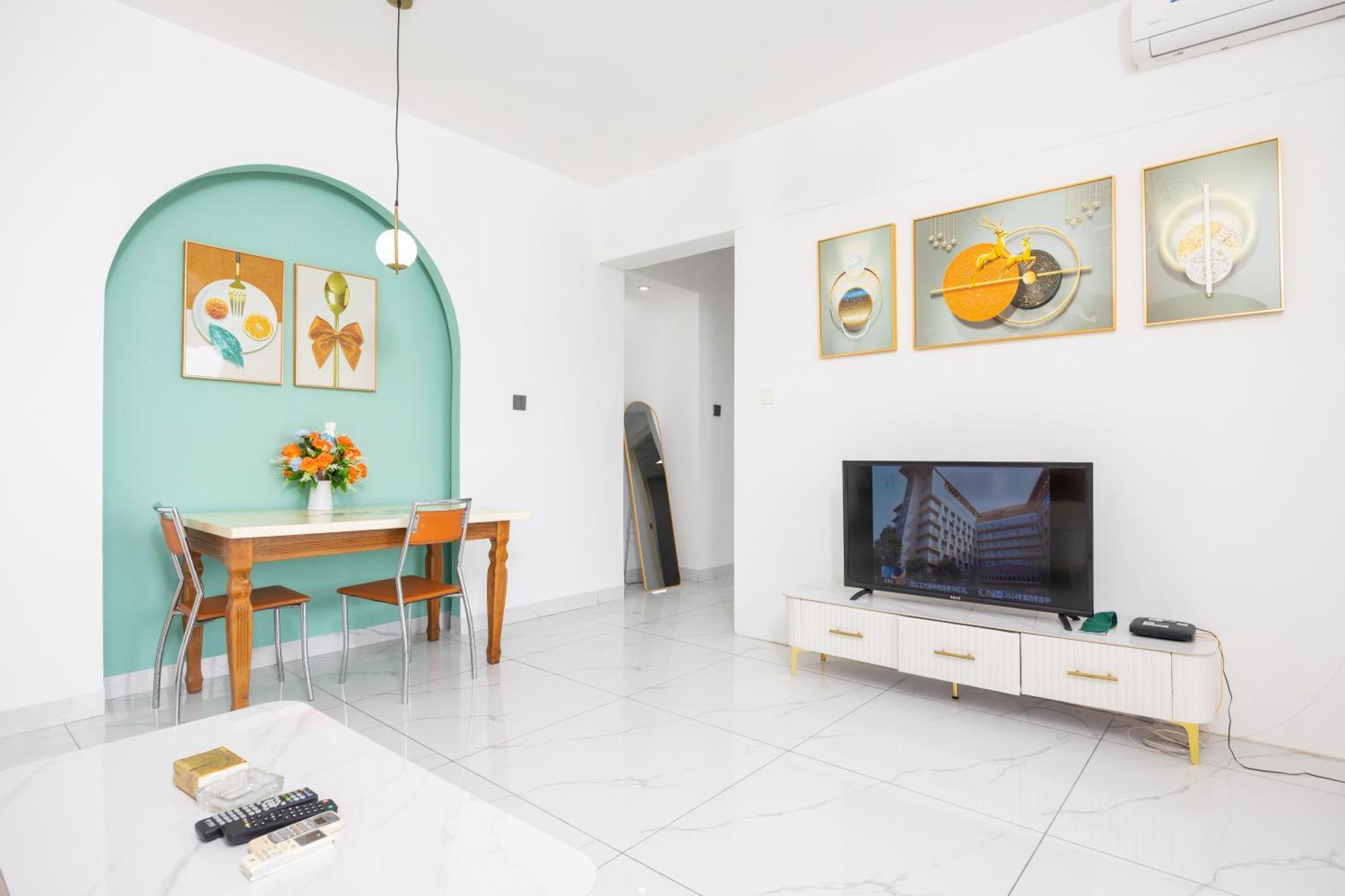 Sanya Zhi Ai Lily Seaview Apartment Exterior photo